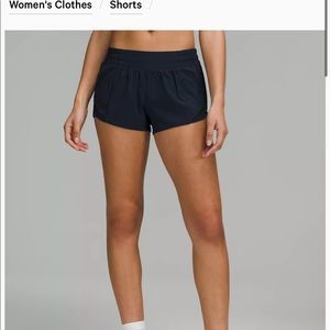 Lulu Lemon Hotty Hot Mid Rise Lined Shorts 2.5” Navy Blue